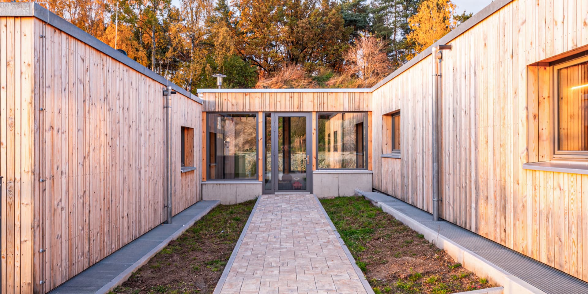 Zinipi Modulhaus Holz100.jpg